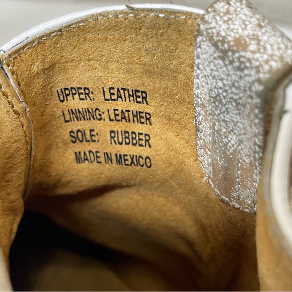 Very Volatile Lookout Western Boot Distressed Bootie Side Fringe Women's Size 6 - Picture 7 of 9